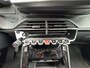 Peugeot 208 1.2 100pk Allure Led koplampen Lampen / ACC Cruise control/  Navigatie via Apple Carplay & Android Auto / Rondomzicht Camera / Stoelverwarming voor /  Climate Control / Keyless Entry & Start