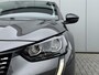Peugeot 208 1.2 100pk Allure Led koplampen Lampen / ACC Cruise control/  Navigatie via Apple Carplay & Android Auto / Rondomzicht Camera / Stoelverwarming voor /  Climate Control / Keyless Entry & Start