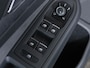 Volkswagen Golf R-Line 1.5 eTSI 150 PK DSG | LED | Panoramadak | Stoel & Stuurverwarming | Adaptieve Cruise Control | Achteruitrijcamera |