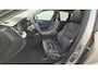 Volvo XC60 2.0 T8 Plug-in hybrid AWD Ultra Dark Zeer Compleet - MY 2026 - Luchtvering - 21” Wielen - Panorama dak - Lighting –Head up - B&W Audio - 360 Cam - Alarm - Climate - Privacy Glass – Geluidsisolerend glas