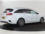 Kia Ceed 1.6 DCT PHEV ExecutiveLine | Panoramadak | Trekhaak | Leder | Stoelventilatie | Carplay | Adaptive cruise | Camera | Stoel & stuurverwarming | Navigatie