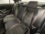 Mercedes-Benz A-klasse 200 AMG Sport Automaat 164Pk (GROOT NAVI, APPLE CARPLAY, CAMERA, STOELVERWARMING, CLIMATE, SPORTSTOELEN, NIEWE APK, NIEUWSTAAT)