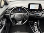 Toyota C-HR 2.0 Hybrid Dynamic **NAVIGATIE/ STOELVERWARMING/ KEYLESS/ DODEHOEK DETECTIE**