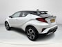 Toyota C-HR 2.0 Hybrid Dynamic **NAVIGATIE/ STOELVERWARMING/ KEYLESS/ DODEHOEK DETECTIE**