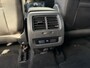 Volkswagen Touran 1.2 TSI Business 7 Persoons Panoramadak Camera Navi Stoelverwarming Clima PDC Cruise Trekhaak 17" Velgen