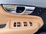 Volvo XC90 2.0 T8 Twin Engine AWD Inscription | 7 pers | Trekhaak | Panodak | Leder | occasion
