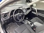 Toyota RAV4 2.5 Hybrid Style Trekhaak, navigatie, stoelverwarming, elektr. achterklep, keyless, cruise control, parkeersensoren