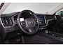 Volvo XC60 T6 Recharge AWD Core Bright - LONG RANGE - Panorama/schuifdak - IntelliSafe Assist & Surround - Adaptieve LED koplampen - Parkeercamera achter - Verwarmde voorstoelen, stuur & achterbank - Draadloze tel. lader - Standkachel - Extra getint glas - 18' LMV