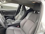 Toyota C-HR 2.0 Hybrid Dynamic 180PK! NL-auto! Keyless, navigatie, Apple CarPlay/Android Auto, achteruitrij camera, parkeersesoren v&a, adaptieve cruise control
