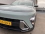Hyundai Kona 1.6 GDI HEV Comfort Adaptieve cruise control, parkeersensoren v&a, achteruitrij camera, keyless, navigatie, boekjes compleet