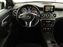 Mercedes-Benz CLA 200 Edition 1 | Panoramadak | Stoelverwarming | Xenon | Half leder | Navigatie | Climate control | Cruise control