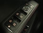 Mercedes-Benz CLA 200 Edition 1 | Panoramadak | Stoelverwarming | Xenon | Half leder | Navigatie | Climate control | Cruise control