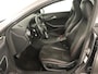 Mercedes-Benz CLA 200 Edition 1 | Panoramadak | Stoelverwarming | Xenon | Half leder | Navigatie | Climate control | Cruise control