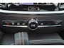 Volvo S60 Recharge T8 AWD R-Design - Panorama/schuifdak - IntelliSafe Assist - 360º Camera - Harman/Kardon audio - Adaptieve LED koplampen - Verwarmde voorstoelen & stuur - Parkeersensoren voor & achter - Elektr. bedienb. voorstoelen met geheugen - 19' LMV