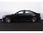 Volvo S60 Recharge T8 AWD R-Design - Panorama/schuifdak - IntelliSafe Assist - 360º Camera - Harman/Kardon audio - Adaptieve LED koplampen - Verwarmde voorstoelen & stuur - Parkeersensoren voor & achter - Elektr. bedienb. voorstoelen met geheugen - 19' LMV
