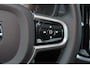 Volvo S60 Recharge T8 AWD R-Design - Panorama/schuifdak - IntelliSafe Assist - 360º Camera - Harman/Kardon audio - Adaptieve LED koplampen - Verwarmde voorstoelen & stuur - Parkeersensoren voor & achter - Elektr. bedienb. voorstoelen met geheugen - 19' LMV