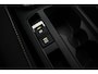 Volkswagen T-Roc Life Edition 1.5 TSI 150pk DSG Automaat Adaptive cruise control, Achteruitrijcamera, LED koplampen, Airco, DAB, Radio, App connect, Parkeersensoren