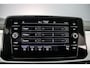 Volkswagen T-Roc Life Edition 1.5 TSI 150pk DSG Automaat Adaptive cruise control, Achteruitrijcamera, LED koplampen, Airco, DAB, Radio, App connect, Parkeersensoren