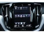 Volvo XC60 2.0 T5 Inscription | Head up display | Panoramisch schuif- /kanteldak | Verwarmde voorstoelen | Extra getint glas | Adaptive cruise control | Elektrisch inklapbare trekhaak | Achteruitrijcamera |