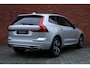 Volvo XC60 2.0 T5 Inscription | Head up display | Panoramisch schuif- /kanteldak | Verwarmde voorstoelen | Extra getint glas | Adaptive cruise control | Elektrisch inklapbare trekhaak | Achteruitrijcamera |