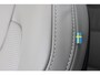 Volvo XC90 2.0 T8 Plug-in hybrid AWD Ultra Bright | Cardomon Nappa leder | Trekhaak | Headup Display | Luchtvering | Bowers & Wilkins | 6,4KW Boordlader | One Pedal Drive | Stoelmassage | Stoelventilatie | Driver Assistance | Driver Awareness | Getinte ramen achter | Elektrisch verstelbare voorstoelen met geheugen | 22 Inch | Visual Park Assist |  Full Led | Panoramadak | Draadloos opladen telefoon | Google Maps | Google Assistant | Blis | Adaptieve Cruise Control