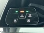 Volkswagen Golf 1.0 eTSI Life | 110 PK | Automaat | Camera | Navigatie | Carplay | Climatronic (Automatische Airco) | 3-Zone Airco |