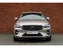 Volvo XC60 T8 Plug-in hybrid AWD Ultra Bright | Luchtvering | Trekhaak | Verwarmbare voorstoelen | Verwarmbaar stuurwiel | Massagefunctie voorstoelen | Verwarmbare achterbank | Premium audio by Bowers & Wilkins | Panoramadak | Rondom zichtcamera | 21 inch Lichtmetalen velgen | Alarmklasse 3