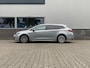 Toyota Corolla 1.8 Hybrid Dynamic - Apple CarPlay - Achteruitrijcamera - Trekhaak