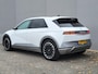Hyundai Ioniq 5 Lounge AWD 77.4 kWh / 100% SOH / Origineel NL Auto / Panoramadak / Camera buitenspiegels / DAB / Bose audio / HUD / Navigatie / Stuur-, voorstoel- en achterbank verwarming / Stoelventilatie /