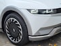 Hyundai Ioniq 5 Lounge AWD 77.4 kWh / 100% SOH / Origineel NL Auto / Panoramadak / Camera buitenspiegels / DAB / Bose audio / HUD / Navigatie / Stuur-, voorstoel- en achterbank verwarming / Stoelventilatie /