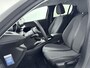Peugeot e-208 EV Allure 156 pk 51 kWh | ACCURAPPORT 96% | Apple Carplay/Android Auto |  360'Camera | Parkeersensoren | FULL LED | Lederen Stuurwiel | Climate Control | Adaptive Cruise Control | 16" LMV | Isofix |