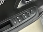 Peugeot e-208 EV Allure 156 pk 51 kWh | ACCURAPPORT 96% | Apple Carplay/Android Auto |  360'Camera | Parkeersensoren | FULL LED | Lederen Stuurwiel | Climate Control | Adaptive Cruise Control | 16" LMV | Isofix |