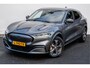Ford Mustang Mach-E RWD 75 kWh Leer/ Stoel-stuurverwarming/ Camera/ Navigatie/ Carplay/ 18" Lmv