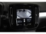 Volvo XC40 T2 Automaat Momentum | Stoelverwarming | Navigatie | Parkeersensoren voor + achter | Parkeercamera | Verwarmbaar stuurwiel | 23.126km! | Apple carplay/Android auto | Volvo on Call