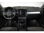 Volvo XC40 T2 Automaat Momentum | Stoelverwarming | Navigatie | Parkeersensoren voor + achter | Parkeercamera | Verwarmbaar stuurwiel | 23.126km! | Apple carplay/Android auto | Volvo on Call