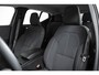 Volvo XC40 T2 Automaat Momentum | Stoelverwarming | Navigatie | Parkeersensoren voor + achter | Parkeercamera | Verwarmbaar stuurwiel | 23.126km! | Apple carplay/Android auto | Volvo on Call
