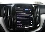 Volvo XC60 T6 Plug-in hybrid AWD Ultra Dark | Adaptive Cruise & Pilot Assist | Panoramisch Schuif-/Kanteldak | Semi- Elektrische Trekhaak | 360-Camera | Harman Kardon Premium Audio | Draadloze Telefoonlader