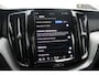 Volvo XC60 T6 Plug-in hybrid AWD Ultra Dark | Adaptive Cruise & Pilot Assist | Panoramisch Schuif-/Kanteldak | Semi- Elektrische Trekhaak | 360-Camera | Harman Kardon Premium Audio | Draadloze Telefoonlader