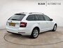 Skoda Octavia Combi 1.0 TSI Business Edition | PDC voor achter | navigatie | cruise-
