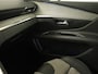 Peugeot 3008 1.6 HYbrid 225 GT | Panoramadak | Massage | Massage | Stoelverwarming | Alcantara | 360 Camera | Trekhaak | Adaptive cruise | FOCAL Sound | Keyless | Navigatie | Carplay | PHEV | Plug In