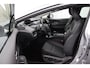 Toyota Prius 2.0 Plug-in Hybrid 220 Executive Premium Pack 2025 | Stoel ventilatie voor | Panoramadak |