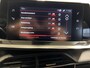 Peugeot 208 1.2 PureTech GT | Navigatie/Apple Carplay/Android Auto | LM Velgen 17" | Achteruitrijcamera + PDC V+A | Cruise Control | Voorstoelen Verwarmd | Airco |