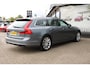Volvo V90 2.0 T4 Momentum , Automaat, Leder, Trekhaak, Dakrails, Navi, Stoel/Stuurverwarming, Camera, Adap.Cruise, Apple Carplay & Android Auto, Clima, Bluetooth,