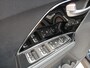 Kia e-Niro ExecutiveLine 64 kWh | Trekhaak | Parkeersensoren v+a | Leder | Stoelverwarming | Camera | Navigatie |