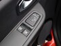 Renault Clio Estate TCe 90pk Limited | Eerste Eigenaar | Volledig Dealer onderhouden | Navigatie | Parkeersensoren achter | lm velgen | Cruise control |