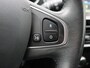 Renault Clio Estate TCe 90pk Limited | Eerste Eigenaar | Volledig Dealer onderhouden | Navigatie | Parkeersensoren achter | lm velgen | Cruise control |