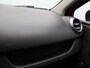 Renault Clio Estate TCe 90pk Limited | Eerste Eigenaar | Volledig Dealer onderhouden | Navigatie | Parkeersensoren achter | lm velgen | Cruise control |