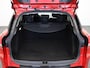 Renault Clio Estate TCe 90pk Limited | Eerste Eigenaar | Volledig Dealer onderhouden | Navigatie | Parkeersensoren achter | lm velgen | Cruise control |