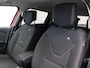Renault Clio Estate TCe 90pk Limited | Eerste Eigenaar | Volledig Dealer onderhouden | Navigatie | Parkeersensoren achter | lm velgen | Cruise control |