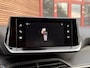Peugeot e-208 EV Style 50 kWh Navigatie  / DAB+ / Carplay / SOH 100%